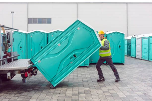 Portable Toilet Options We Offer in Bridgman, MI